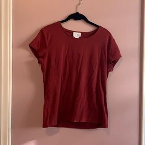Red tee